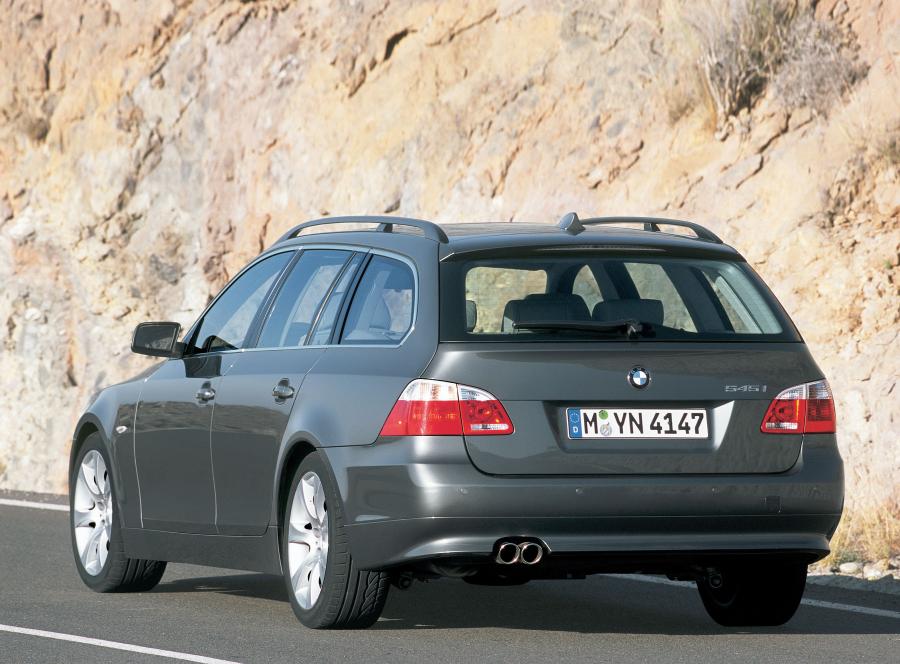  BMW 545i Touring (E61) 2004 года  (WW) (фото 12 из 42)